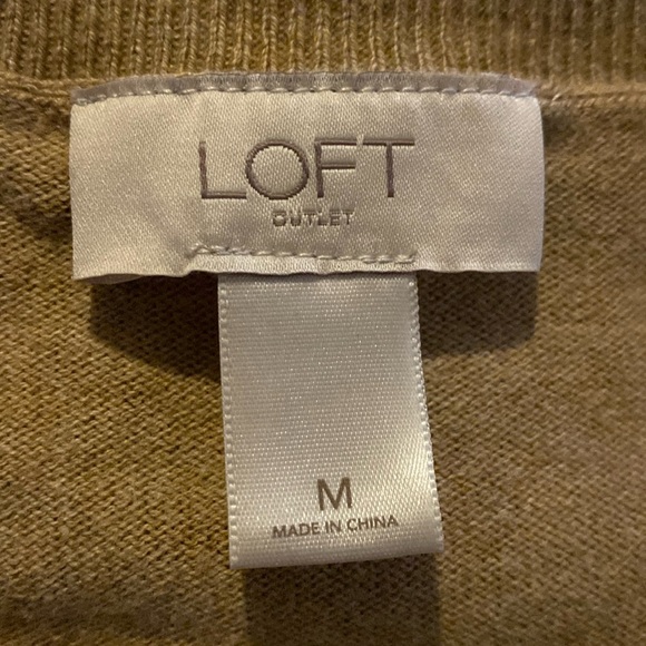 Loft Casual Sweater - Picture 5 of 10